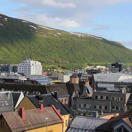 Nordic Host - City Center Appartamento *